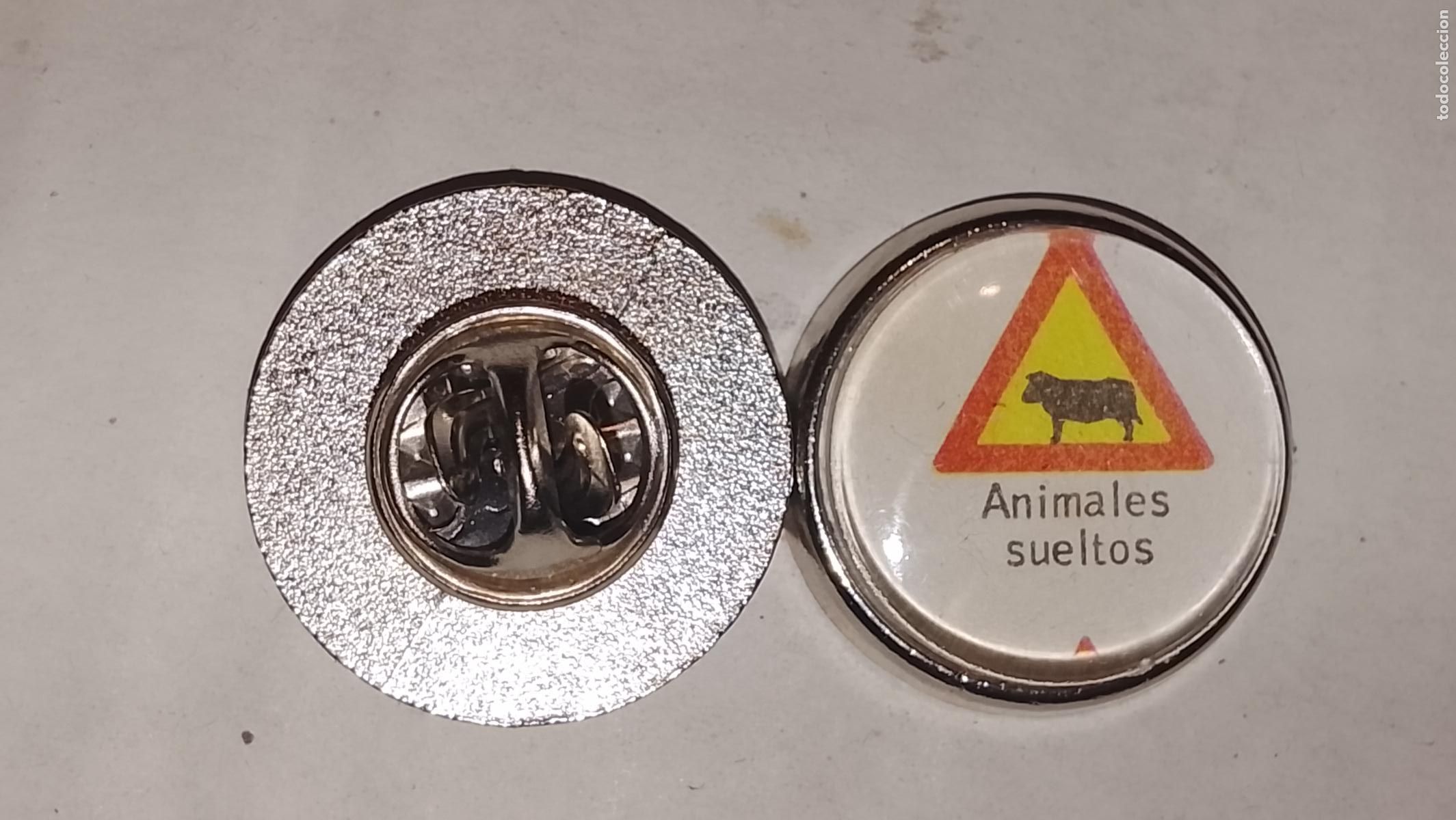 Pins de cole&ccedil;&atilde;o: pin redondo metal - SE&Ntilde;AL DE TRAFICO AUTOESCUELA COCHES MOTO CIRCULACION CARNET DE CONDUCIR VEHICULO