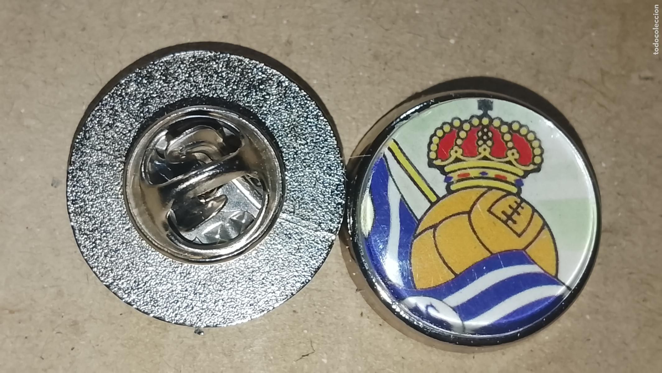 Collection pins: pin redondo metal - futbol liga equipo FUTBOL escudo liga espa&ntilde;ola