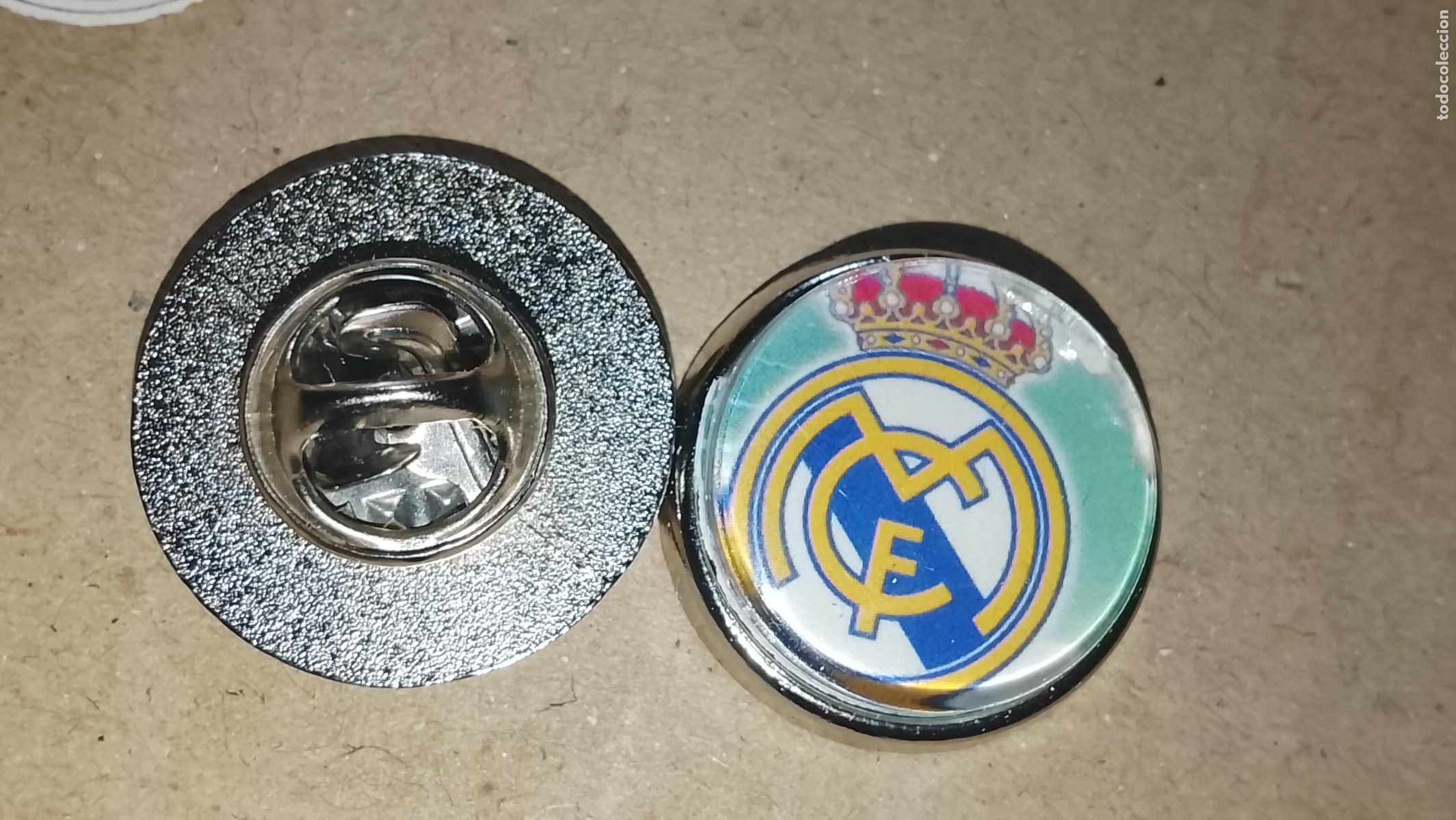 Collection pins: pin redondo metal - futbol liga equipo FUTBOL escudo liga espa&ntilde;ola