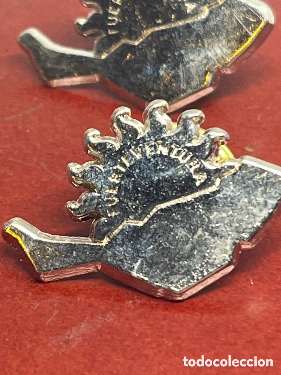 Pins de colecci&oacute;n: 4 PINS DE LANZAROTE FORMA DE PEZ - Foto 2