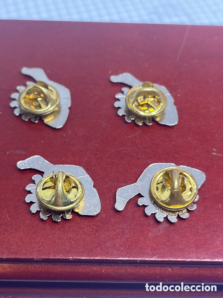 Pins de colecci&oacute;n: 4 PINS DE LANZAROTE FORMA DE PEZ - Foto 3