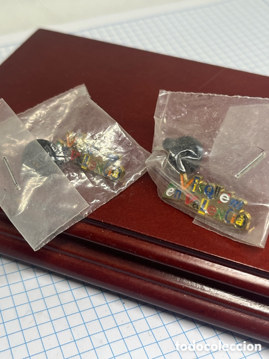 Pins de colecci&oacute;n: 2 PIN VIVE EN VALENCIA NUEVOS - Foto 1