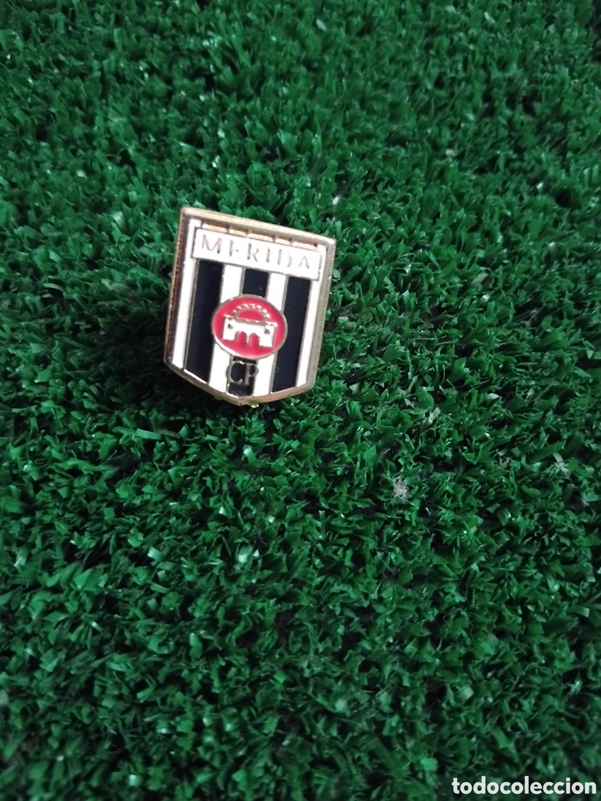 Pins de colecci&oacute;n: Am Antiguo Pin del Merida C.P - Foto 3