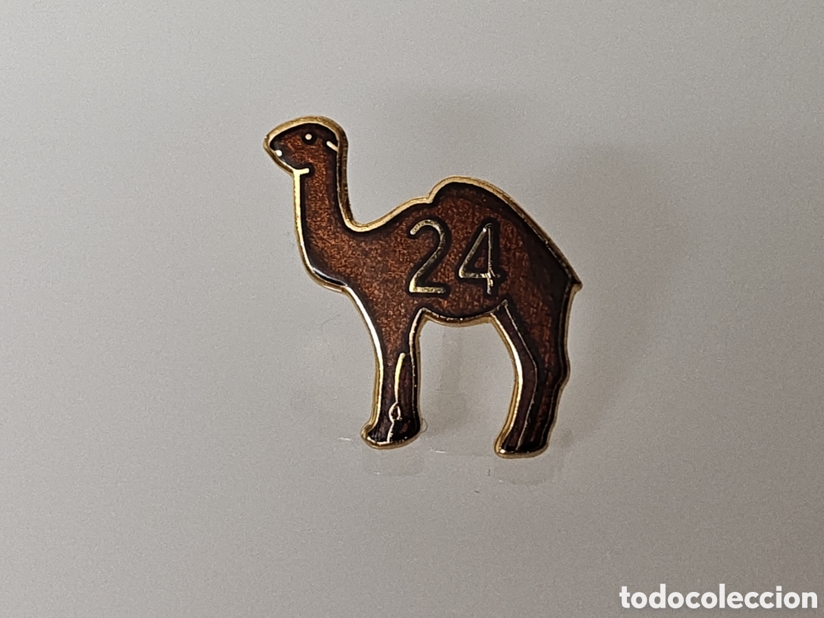 Pins de colecci&oacute;n: ANTIGUO PIN CAMEL 24 DIF&Iacute;CIL - Foto 2