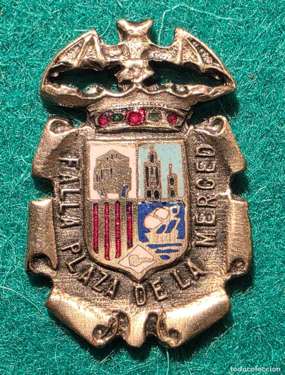 Pins e Spille di collezione: INSIGNIA PIN ESMALTADO (PLATEADO) FALLA PLAZA DE LA MERCED VALENCIA 1960'S