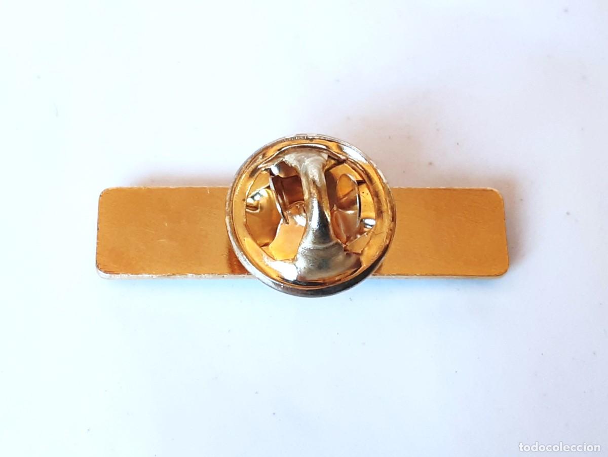 Pins de colecci&oacute;n: PIN BARBOUR ORIGINAL - Foto 2