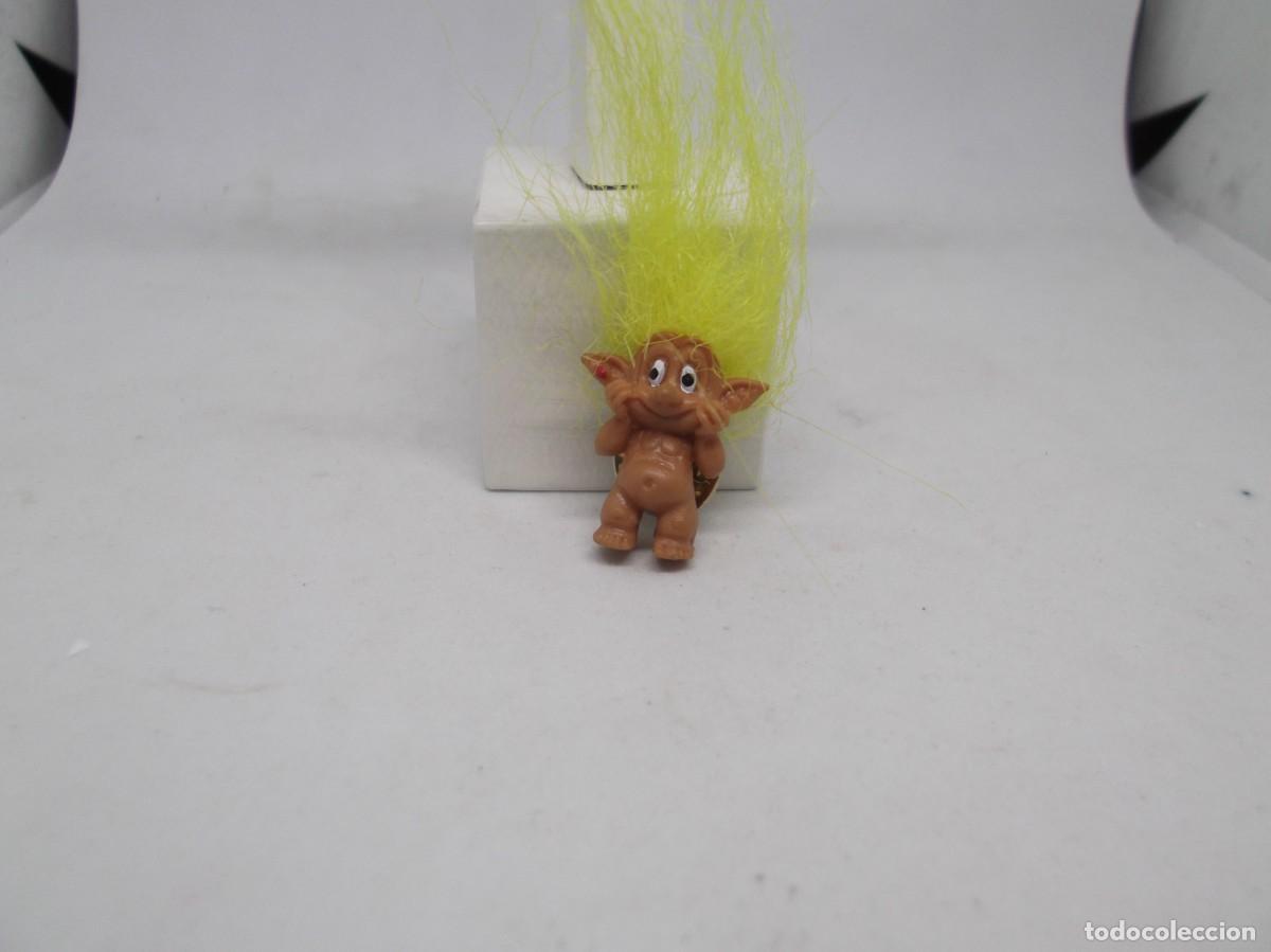 Pins de colecci&oacute;n: Pin de troll con pelo amarillo. - Foto 1