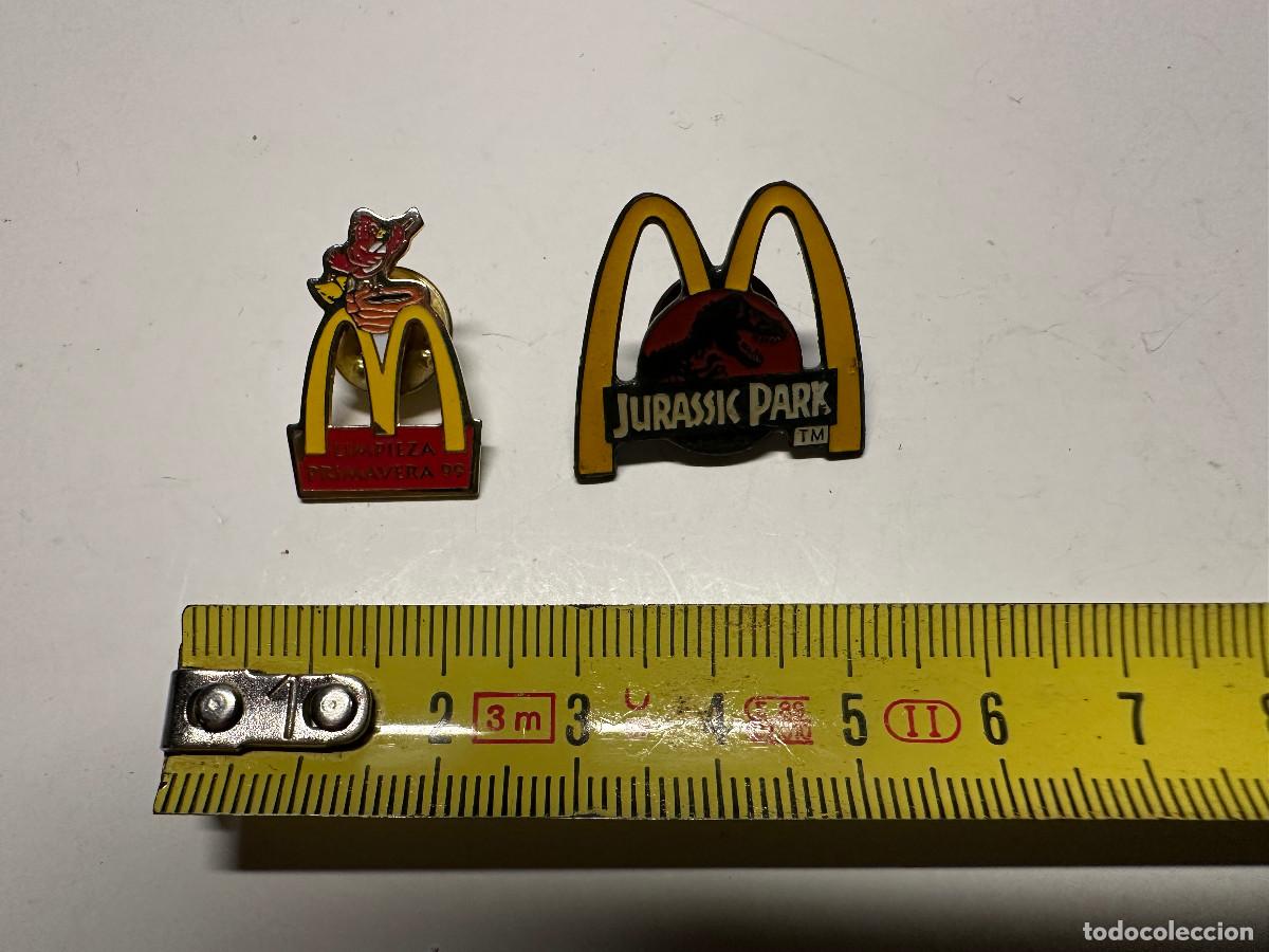 Pins de colecci&oacute;n: 2 PIINS DE MAC DONALD JURASIC PARK - Foto 1