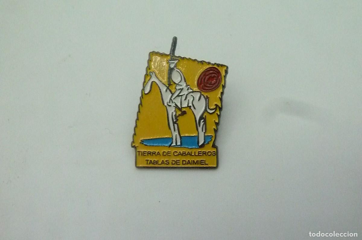 Pins de colecci&oacute;n: Pin Tablas de Daimiel. Quijote - Foto 1