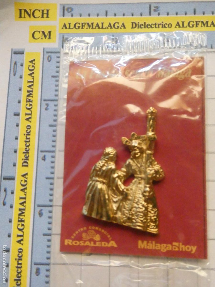 Pins de colecci&oacute;n: INSIGNIA MEDALLITA RELIGIOSA SEMANA SANTA DE M&Aacute;LAGA HERMANDAD COFRAD&Iacute;A. CRISTO DE LA SALUTACI&Oacute;N