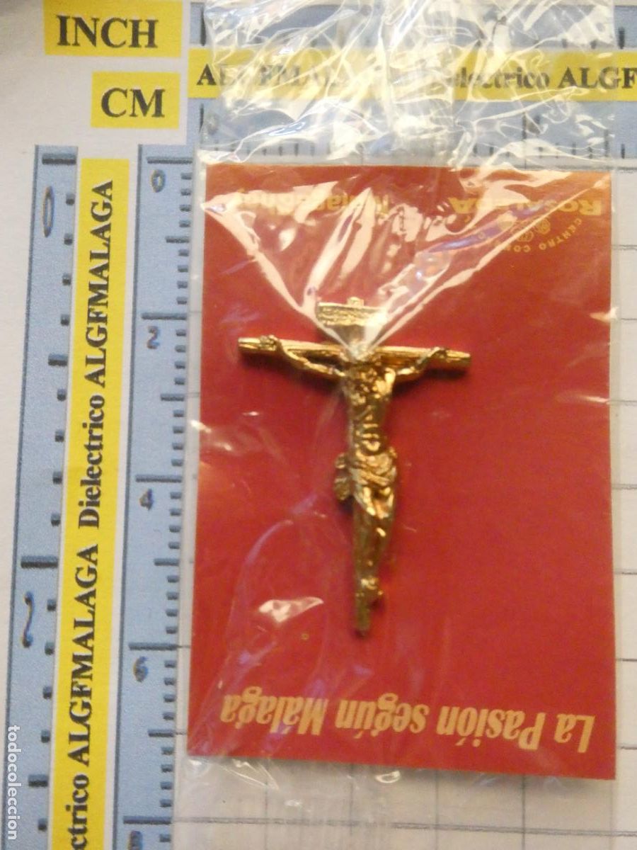 Pins de colecci&oacute;n: INSIGNIA MEDALLITA RELIGIOSA SEMANA SANTA DE M&Aacute;LAGA HERMANDAD COFRAD&Iacute;A. CRISTO MONTE CALVARIO