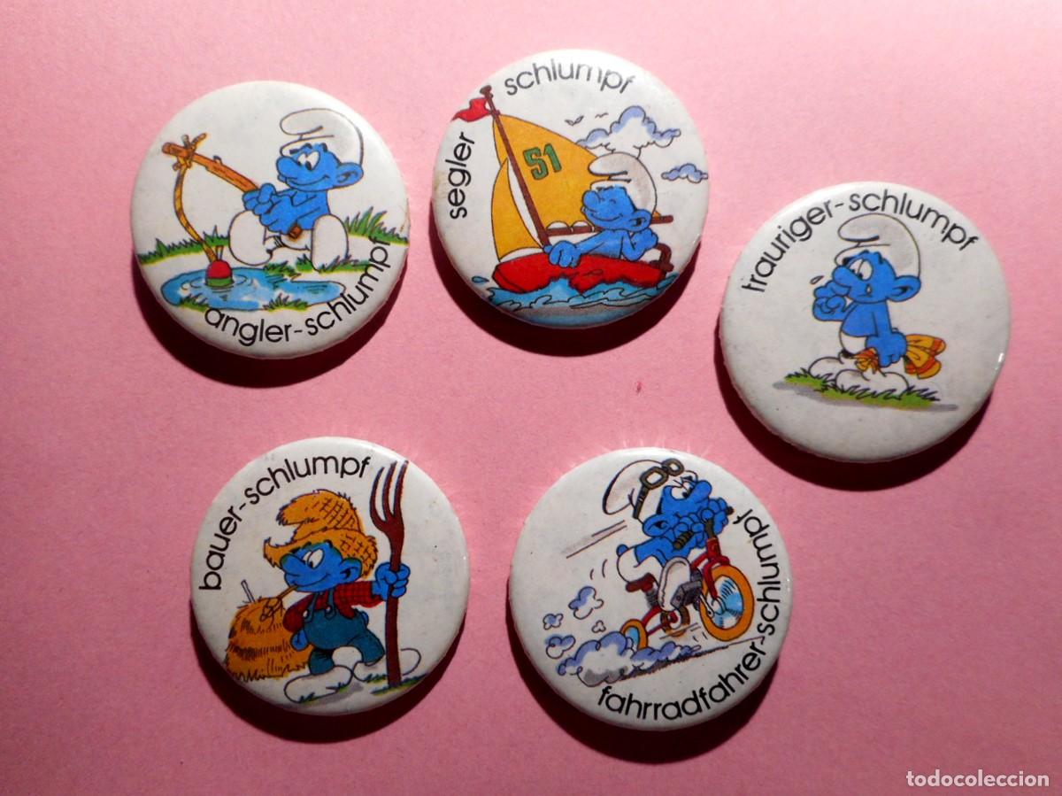 Pins de colecci&oacute;n: SET 5 CHAPAS DEL C&Oacute;MIC LOS PITUFOS - Foto 1