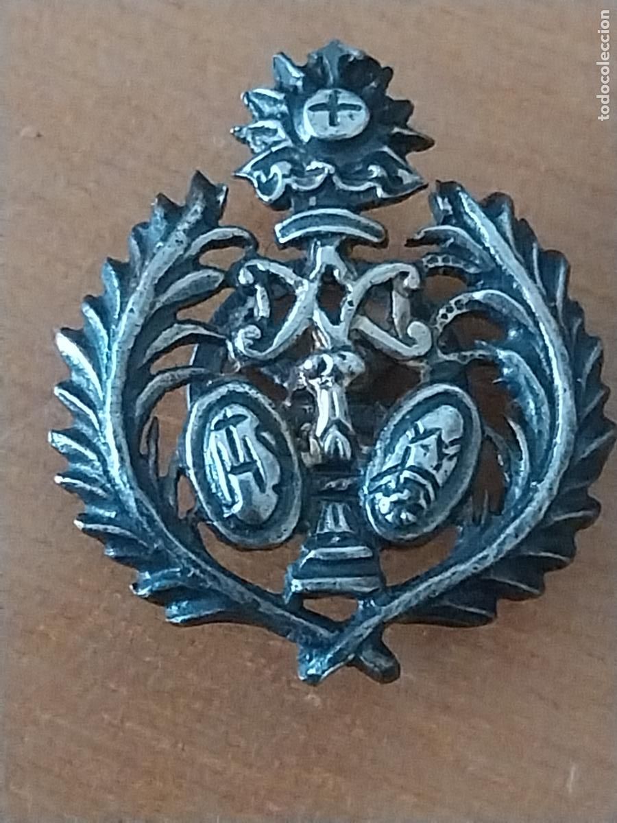 Pins de colecci&oacute;n: COFRADIA SEMANA SANTA INSIGNIA OJAL SOLAPA 2.52CMS ALTO PRECIOSA P&Aacute;TINA ANTIGUA