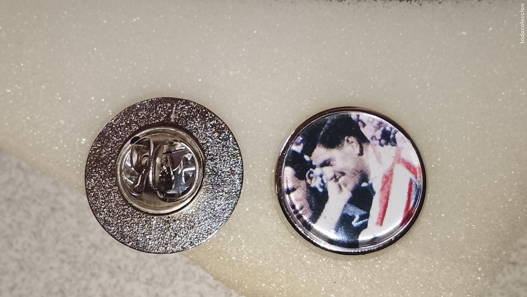Pins de colecci&oacute;n: PIN REDONDO METAL - JUGADOR FUTBOL ATLETICO DE MADRID