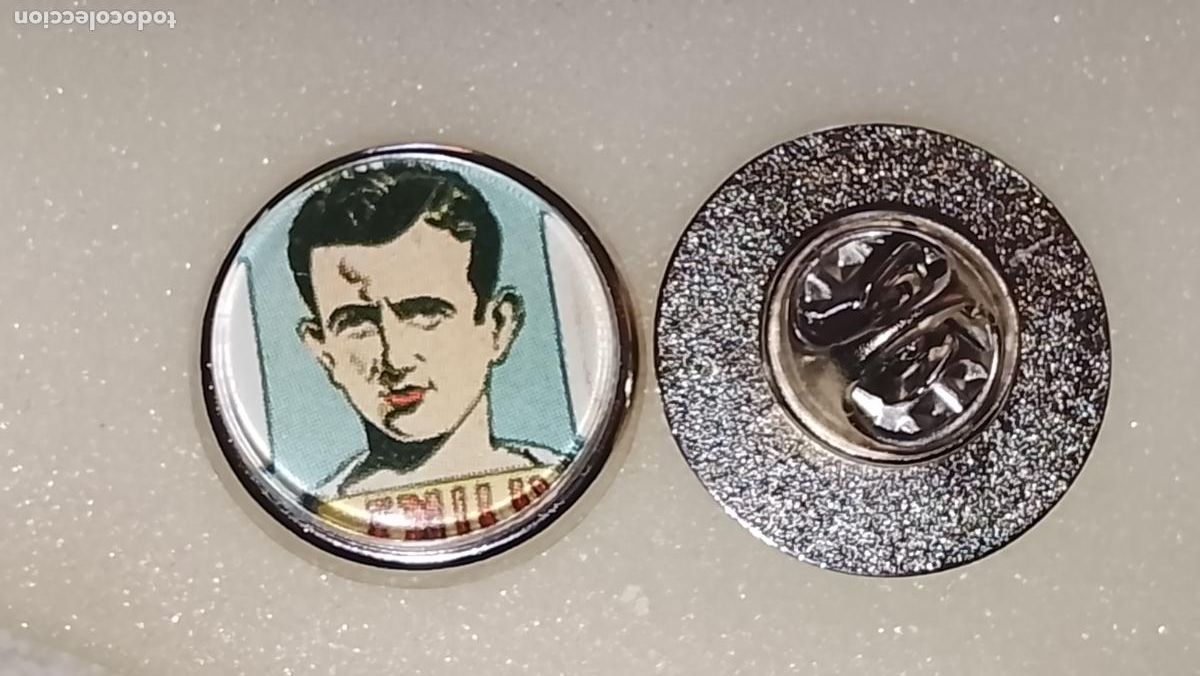 Pins de colecci&oacute;n: PIN REDONDO METAL - FUTBOL REAL MADRID IMAGENES CAJAS DE CERILLAS Y FOSFOROS Y ASES DEL FUTBOL
