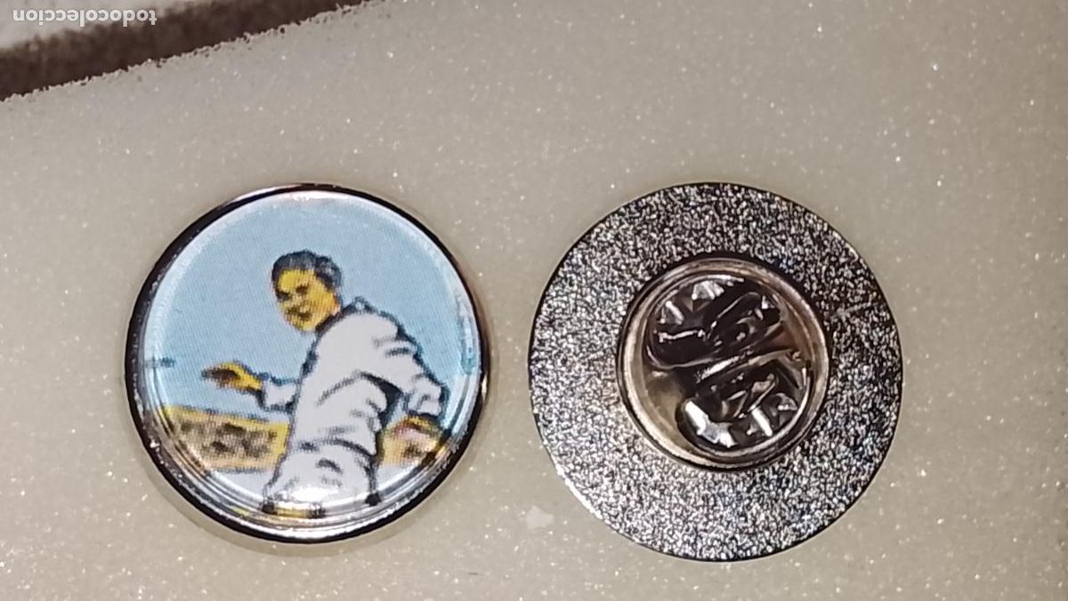 Pins de colecci&oacute;n: PIN REDONDO METAL - FUTBOL REAL MADRID IMAGENES CAJAS DE CERILLAS Y FOSFOROS Y ASES DEL FUTBOL