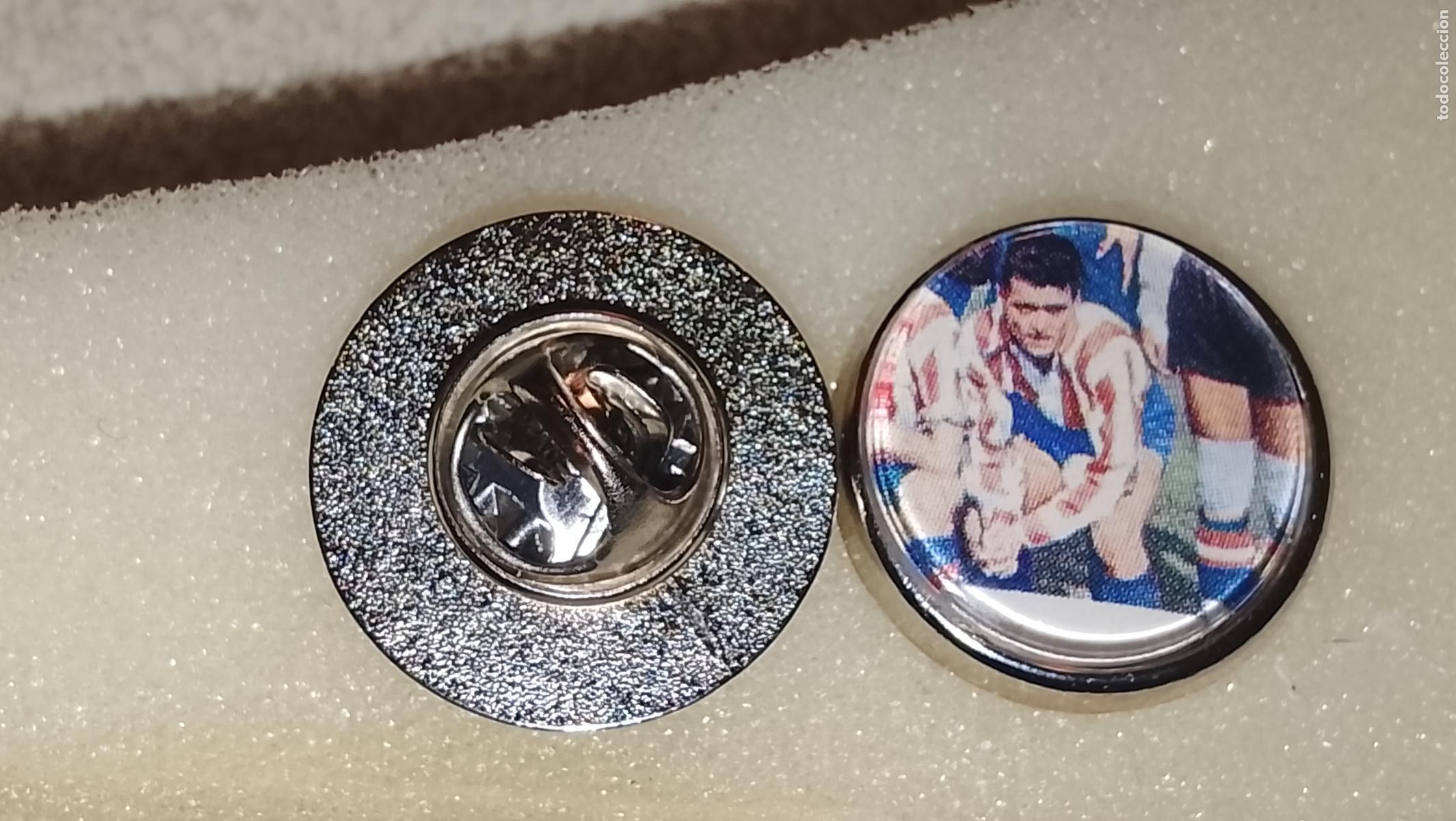 Pins de colecci&oacute;n: PIN REDONDO METAL - FUTBOL JUGADORES ATLETICO DE MADRID