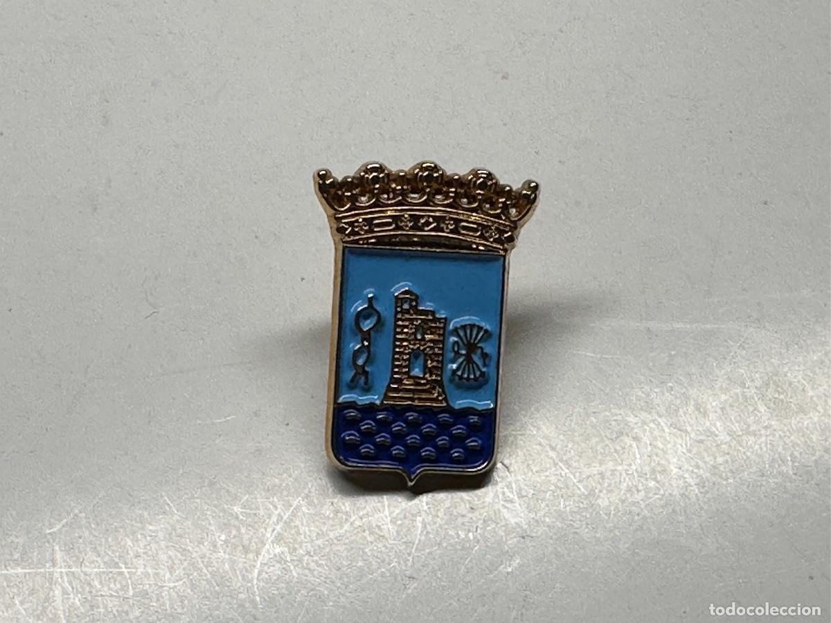 Pins de colecci&oacute;n: PIN DEL ESCUDO DE MARBELLA - Foto 1