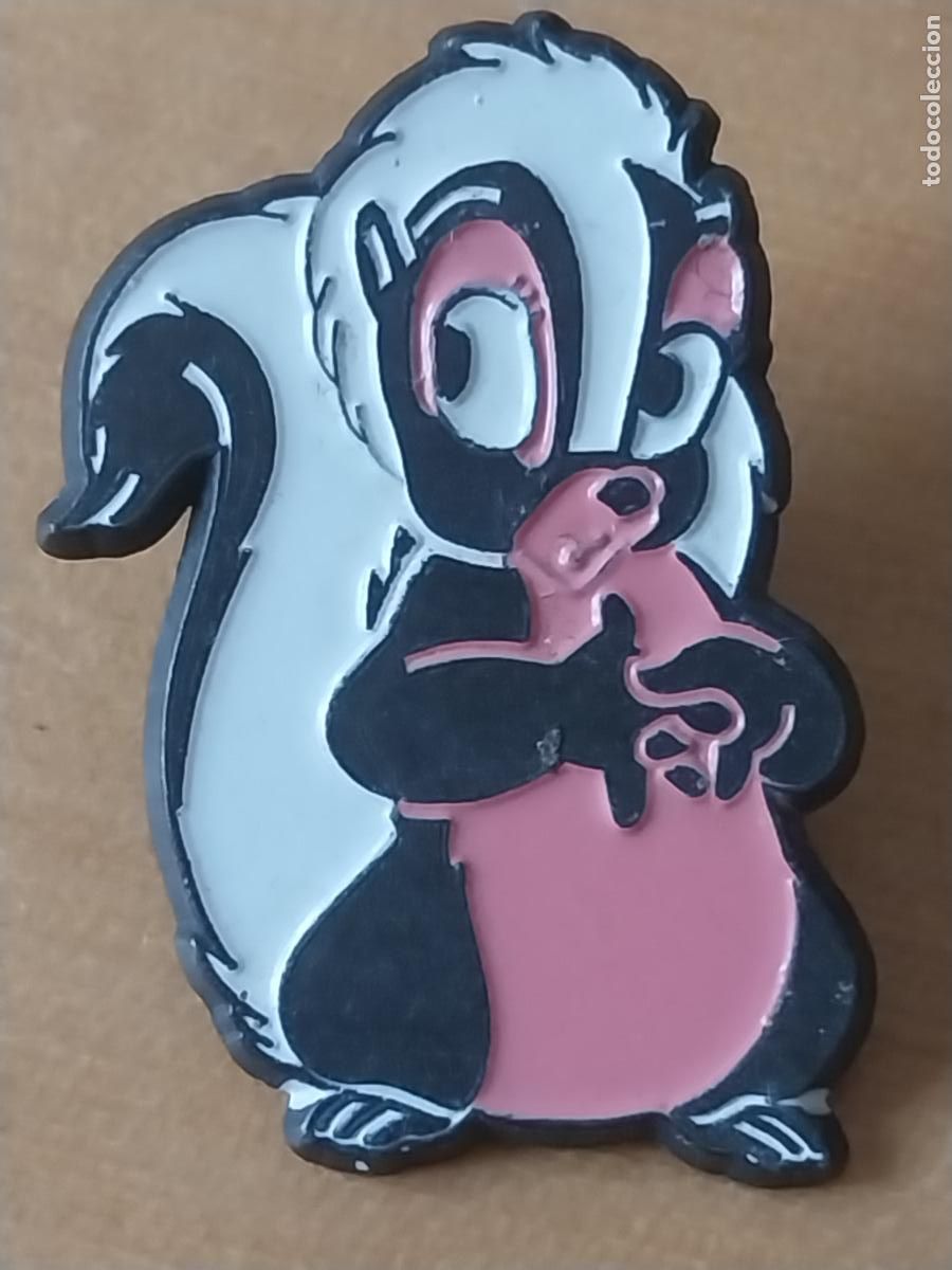 Pins de colecci&oacute;n: MOFETA DISNEY PIN PINCHO FIGURA ANIMAL DIBUJO PINTURA LACADA