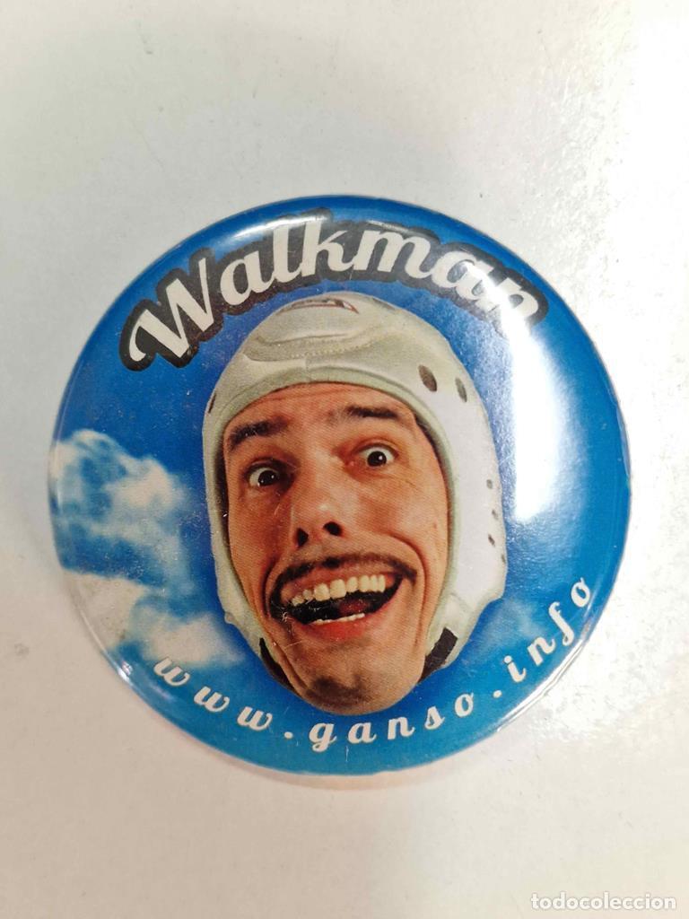 Pins de colecci&oacute;n: Chapa: Walkman - Ganso & Cia