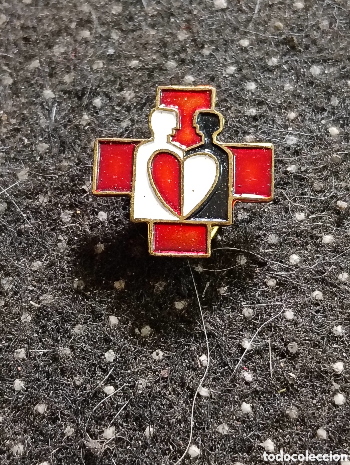 Pins de colecci&oacute;n: INSIGNIA PIN DONANTES DE SANGRE A&Ntilde;OS 60 70.