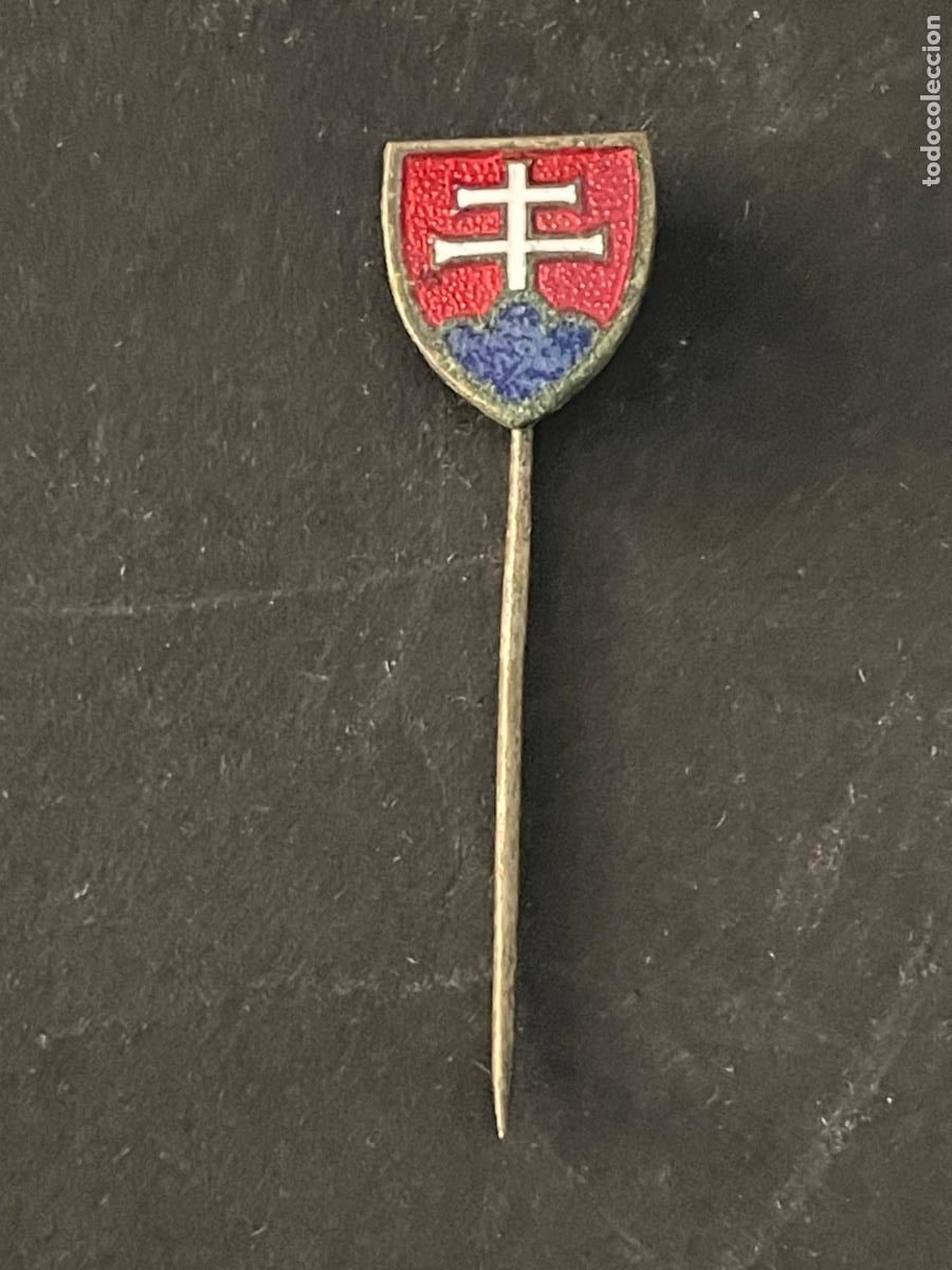 Pins de colecci&oacute;n: INSGINIA ESCUDO ESLOVAQUIA