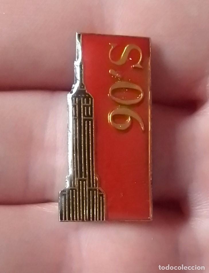 Pins de colecci&oacute;n: BONITO PIN 90&acute;S RASCACIELOS ? EDIFICIO ? BUILDING ? CONSTRUCCI&Oacute;N ? TORRE ? TOWER ? &iquest; FRANCIA ? TOUR?