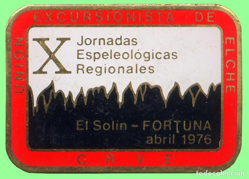 Pins de colecci&oacute;n: ANTIGUA CHAPA X JORNADAS ESPLEOLOGICAS REGIONALES 1976 - ESPELEOLOGIA CUEVA