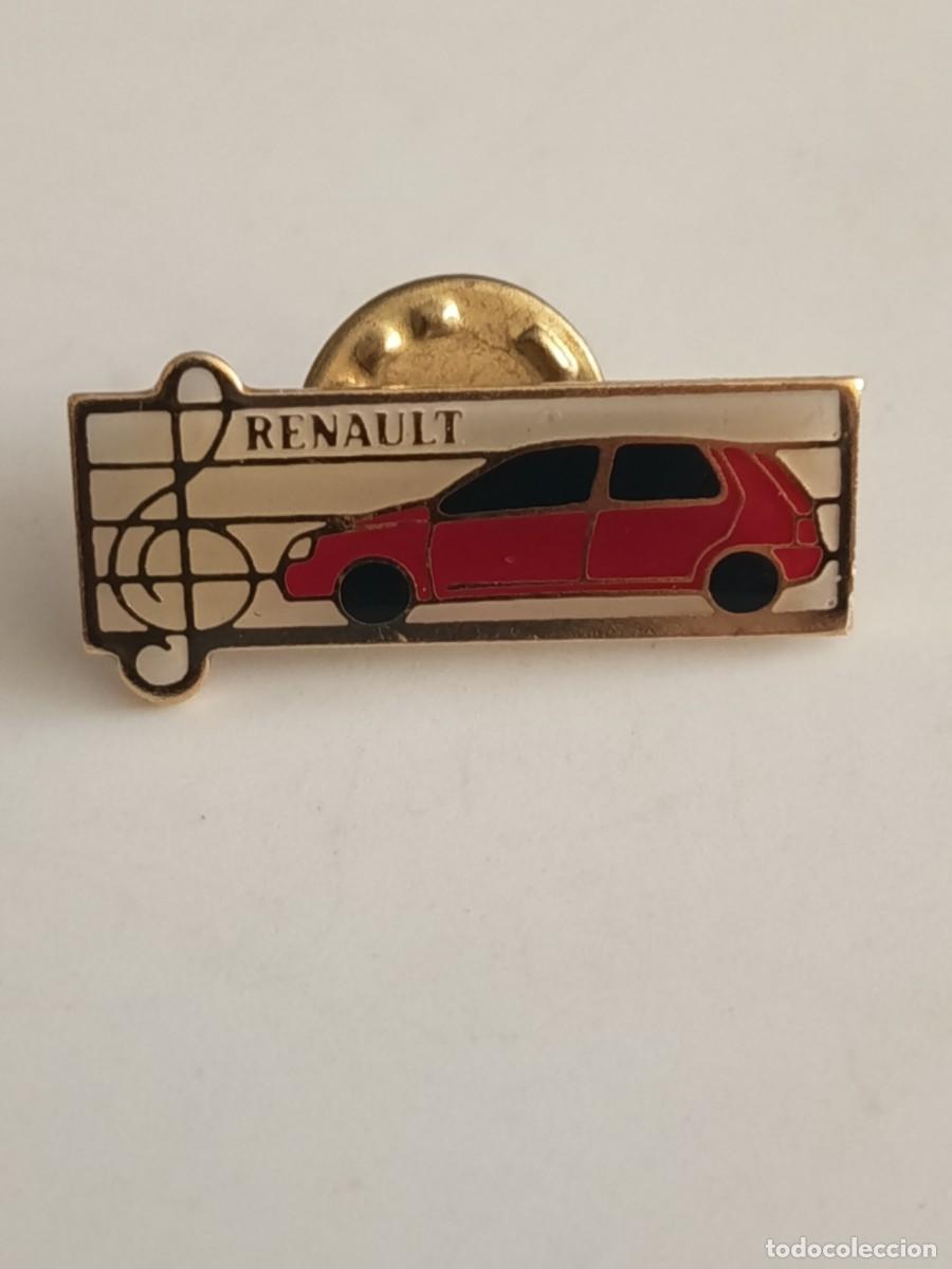 Pins de colecci&oacute;n: PINS AUTOMOVIL RENAULT - Foto 1