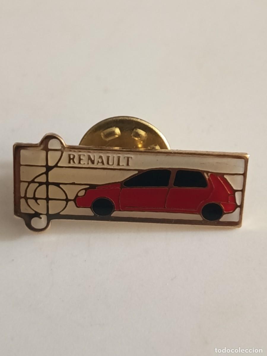 Pins de colecci&oacute;n: PINS AUTOMOVIL RENAULT EL DE LA IMAGEN