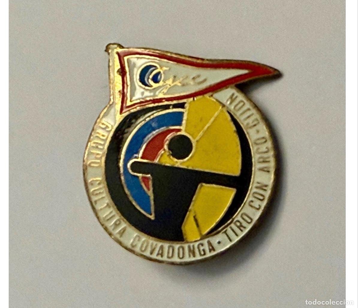 Pins de colecci&oacute;n: ANTIGUA INSIGNIA AGUJA TIRO CON ARCO GRUPO CULTURA COVADONGA GIJON ASTURIAS