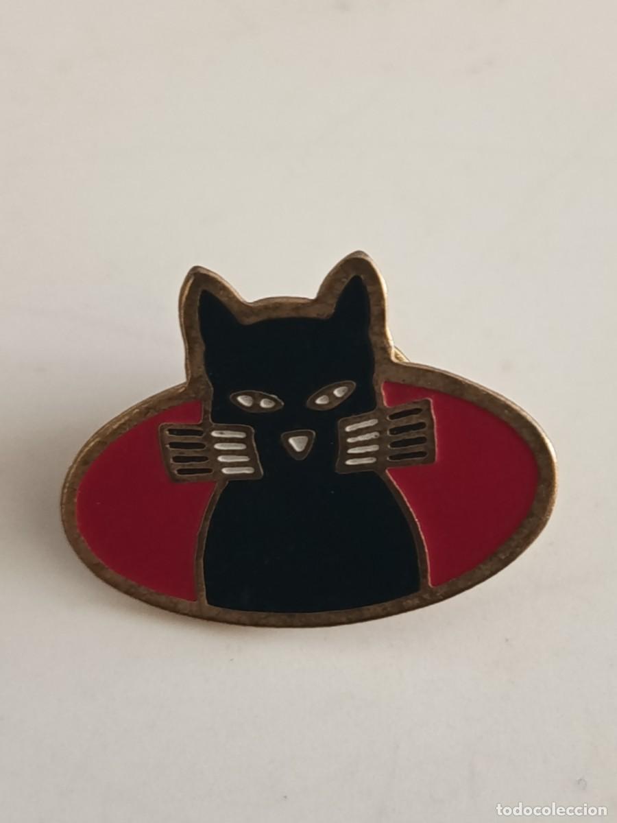 Pins de colecci&oacute;n: PINS GATO NEGRO DE LA IMAGEN