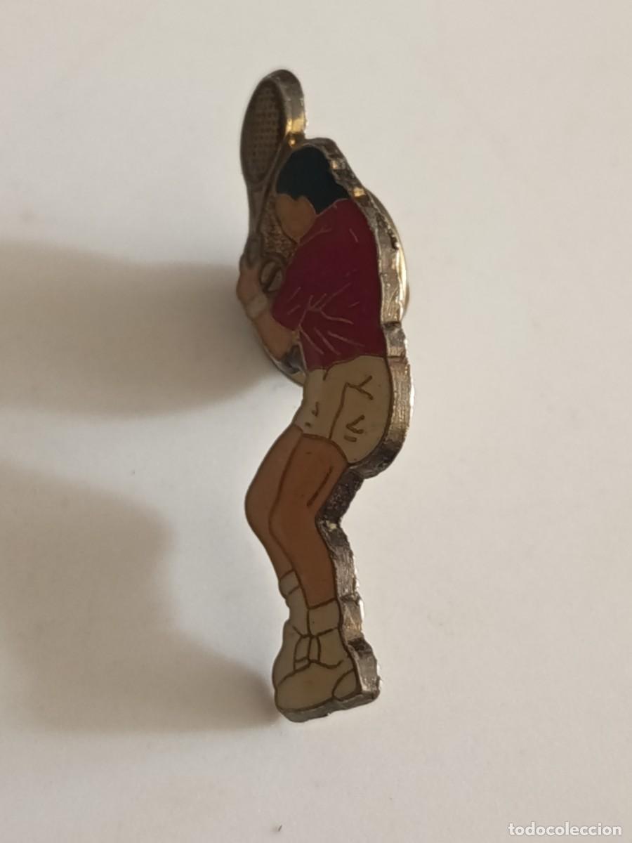 Pin's de collection: PINS DEPOTES TENIS EL DE LA IMAGEN