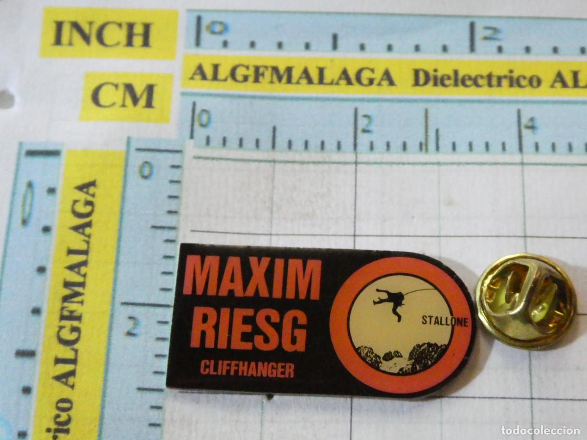 Pins de colecci&oacute;n: PIN DE CINE TELEVISI&Oacute;N. PEL&Iacute;CULA M&Aacute;XIMO RIESGO ESCALADA SYLVESTER STALLONE CLIFFHANGER