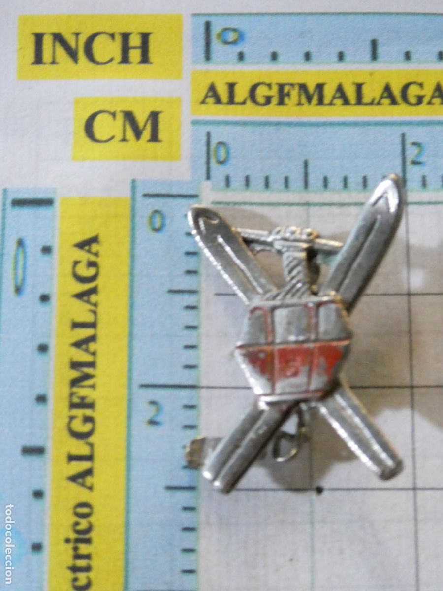 Pins de colecci&oacute;n: INSIGNIA BROCHE ALPINISTAS ESQUIADORES TURISMO. TELEF&Eacute;RICO SKI TELECABINA