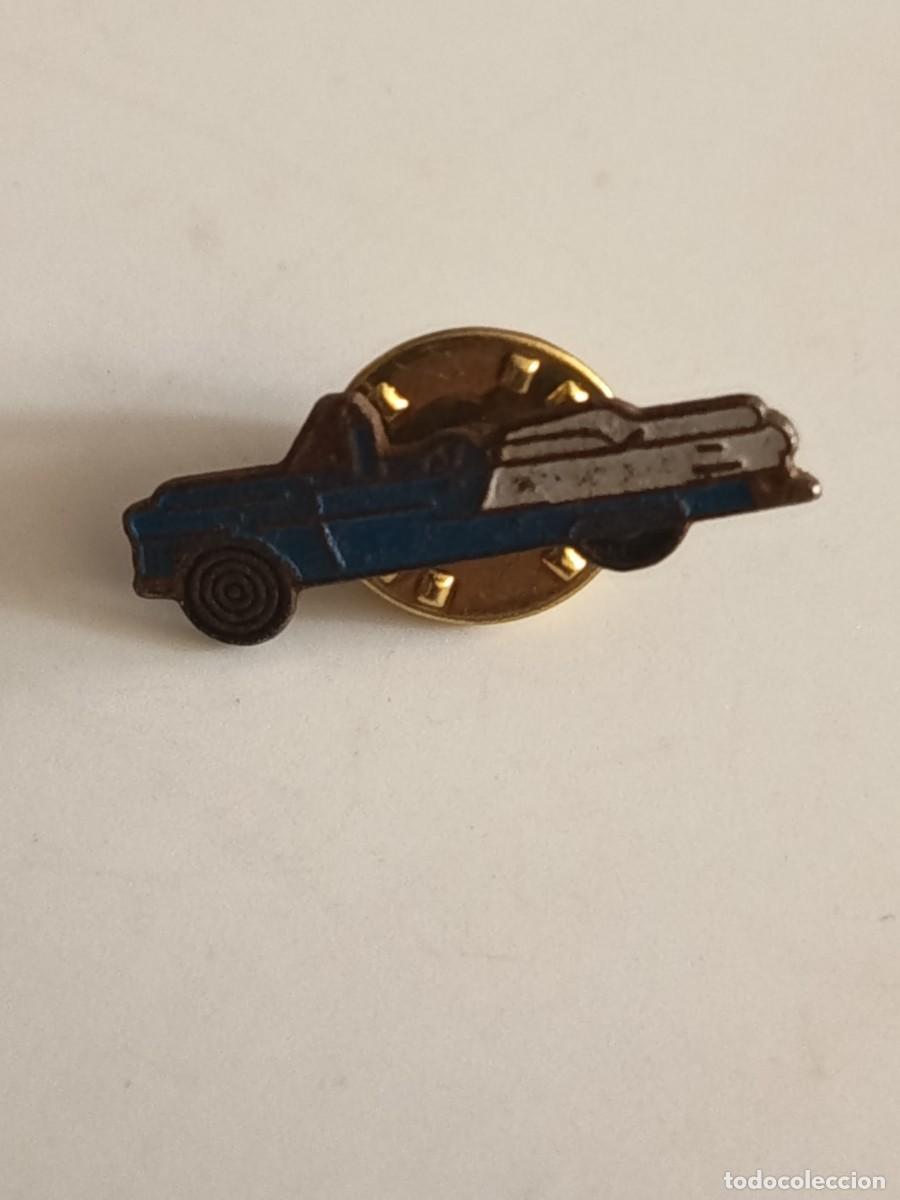 Pins de colecci&oacute;n: PINS AUTOMOVIL EL DE LA IMAGEN