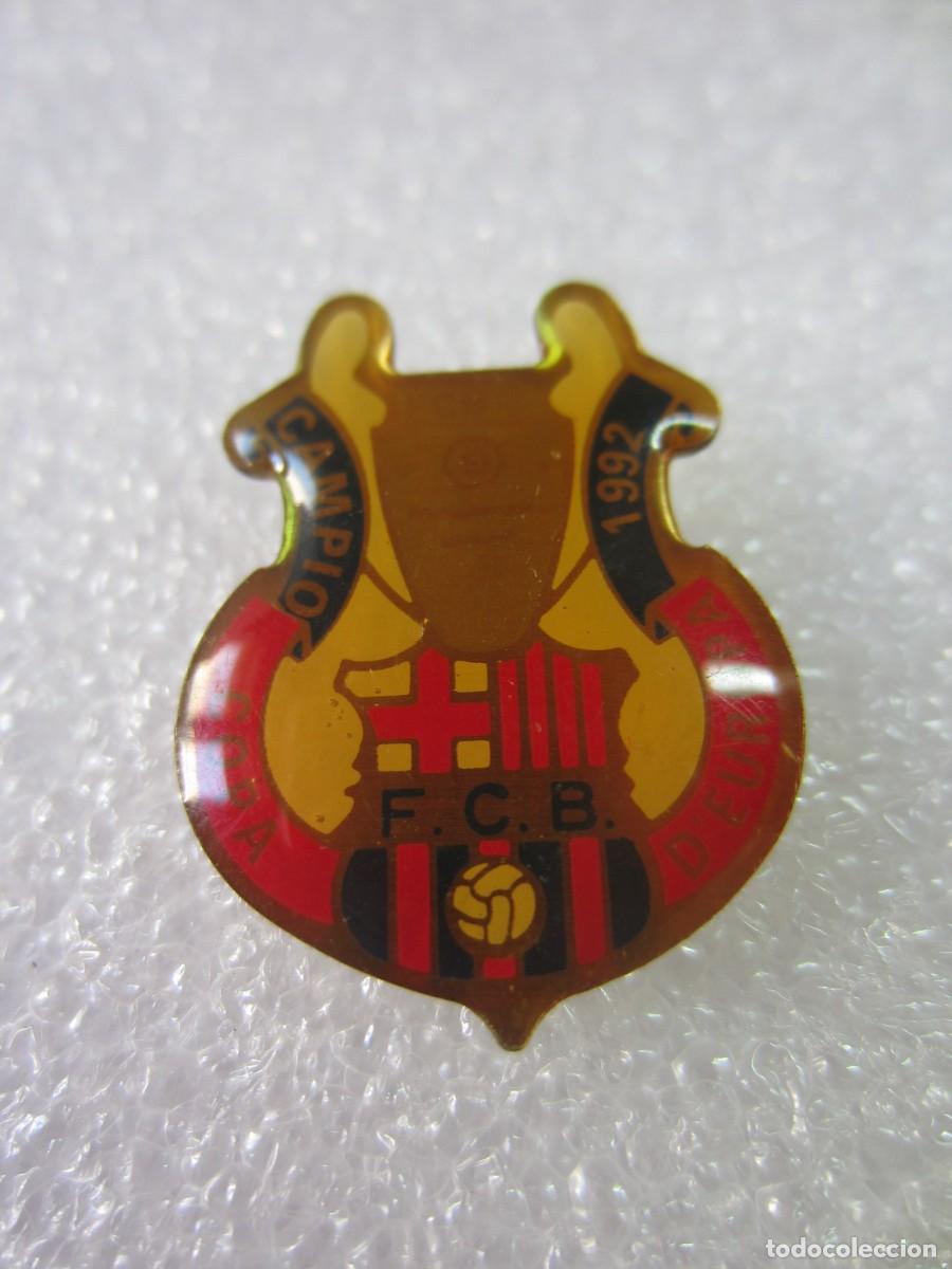Pins de colecci&oacute;n: Pin Deportivo Futbol FC Barcelona Campeon Copa Europa 1992
