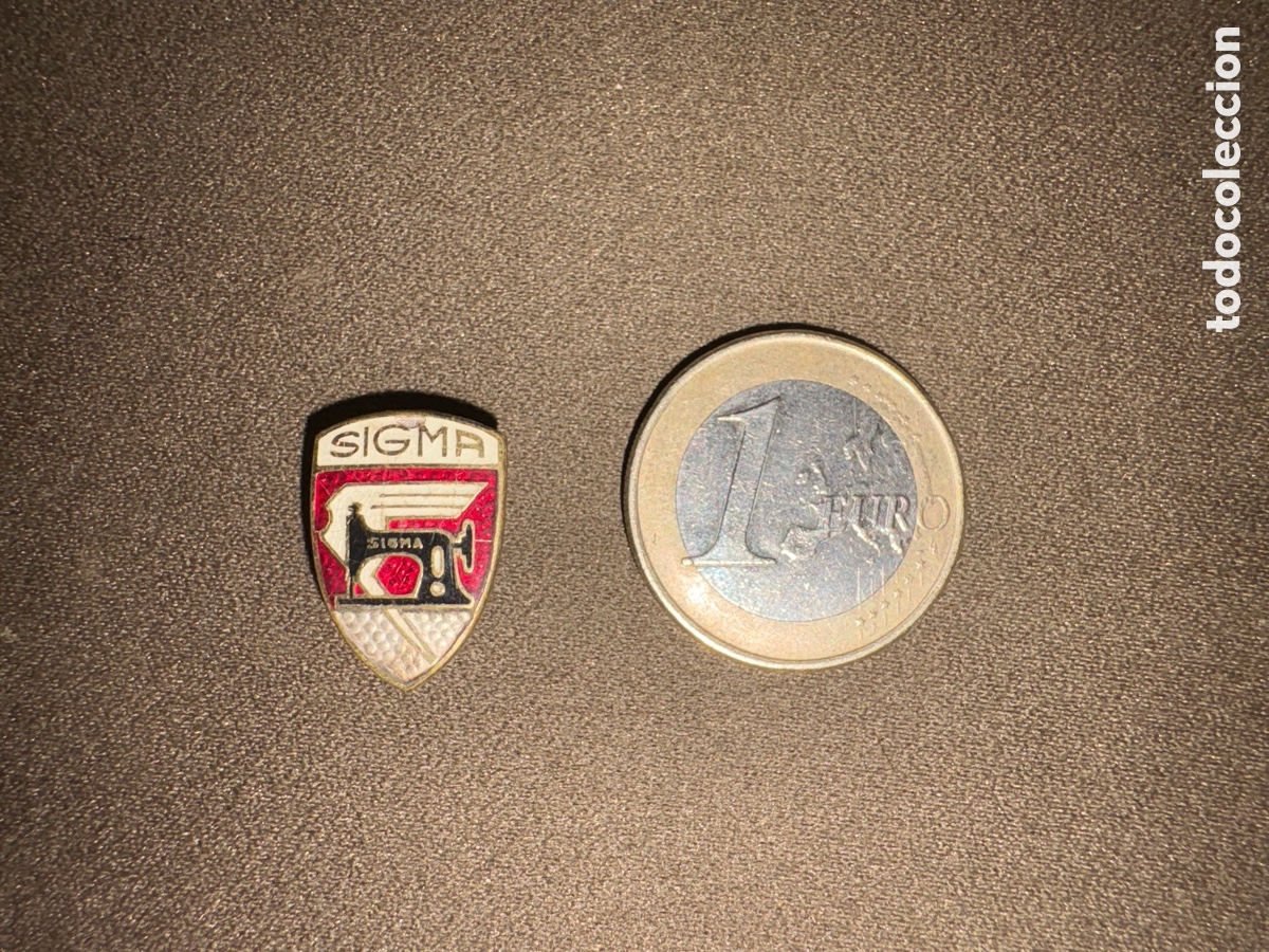 Pins de colecci&oacute;n: ANTIGUAS INSIGNIAS DE SOLAPA DE MAQUINAS DE COSER ALFA, WERTHEIM,SIGMA EN BUEN ESTADO.