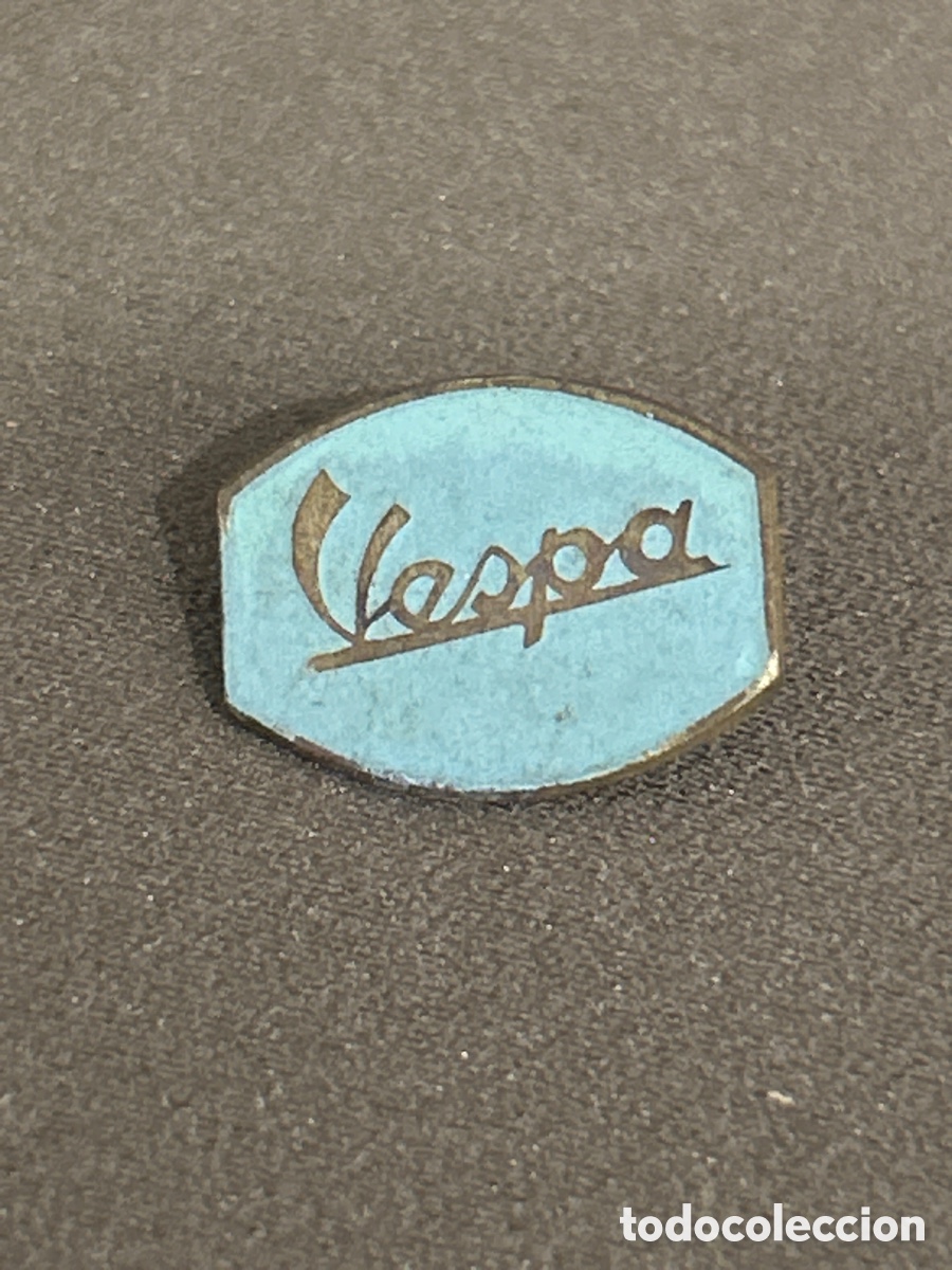 Pins de colecci&oacute;n: PIN, INSIGNIA MOTO VESPA COLOR AZUL *VER FOTOS*