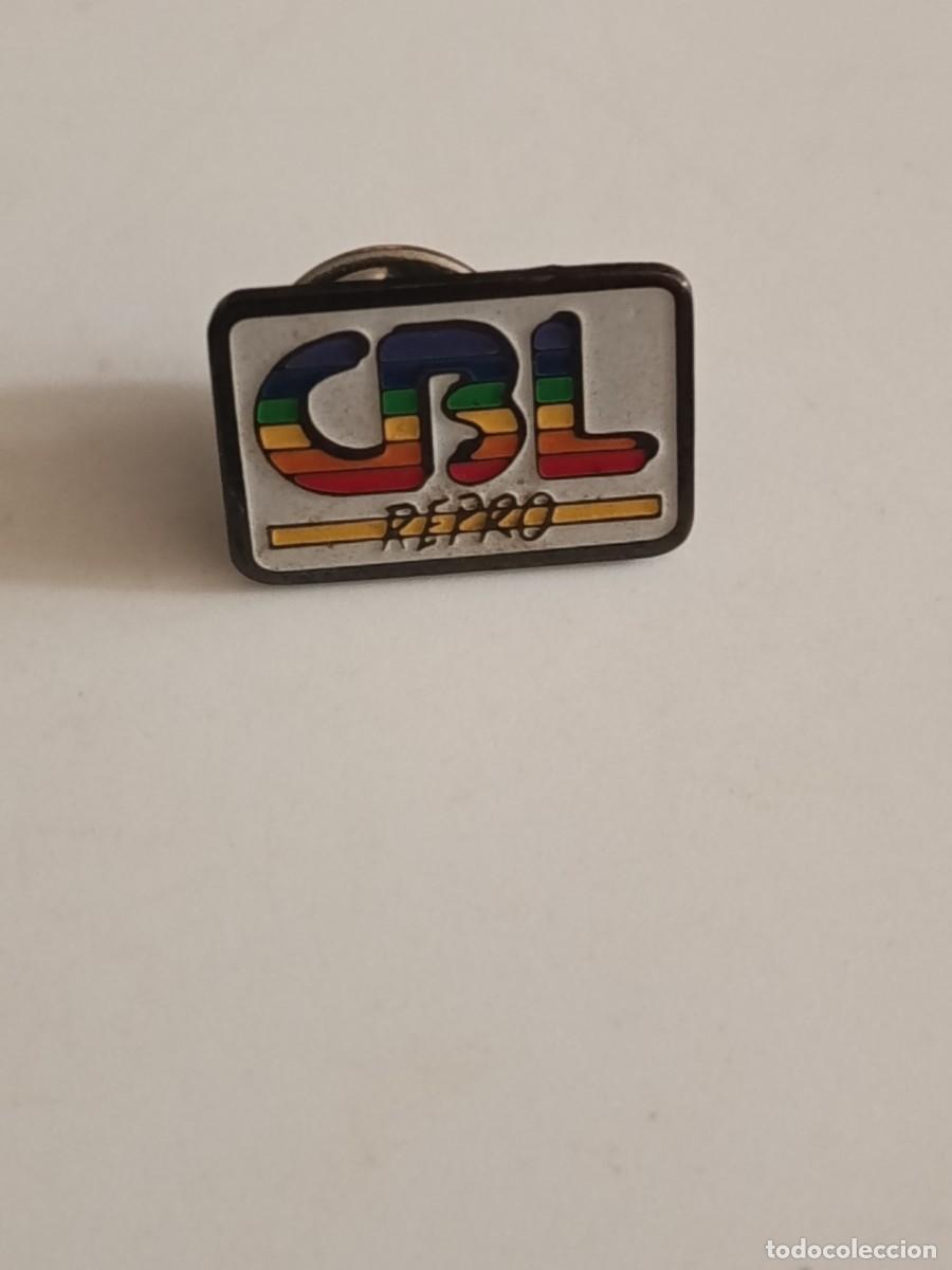 Pins de colecci&oacute;n: PINS REPRO CBL EL DE LA IMAGEN
