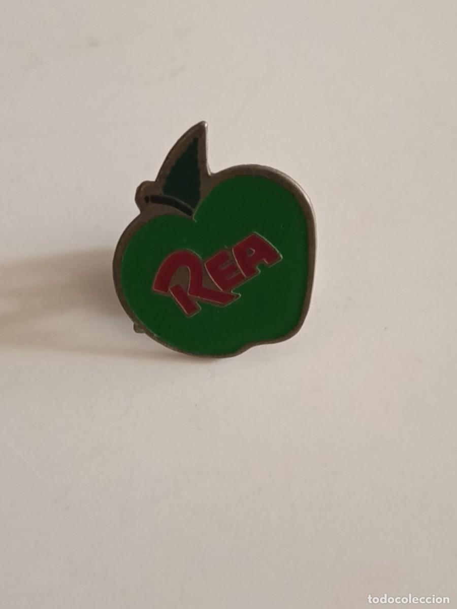 Pins de colecci&oacute;n: PINS MANZANAS REA EL DE LA IMAGEN