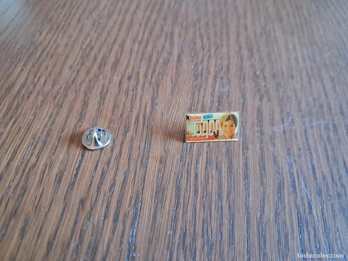 Pins de colecci&oacute;n: pin de publicidad, kinder, chocolates.