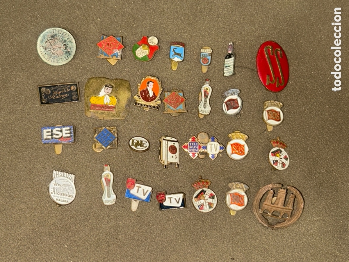 Pins de colecci&oacute;n: LOTE DE 28 PINES PUBLICITARIOS, TELEFUNKEN, LA CASERA, RADIO MAYMO, ETC *VER FOTOS*