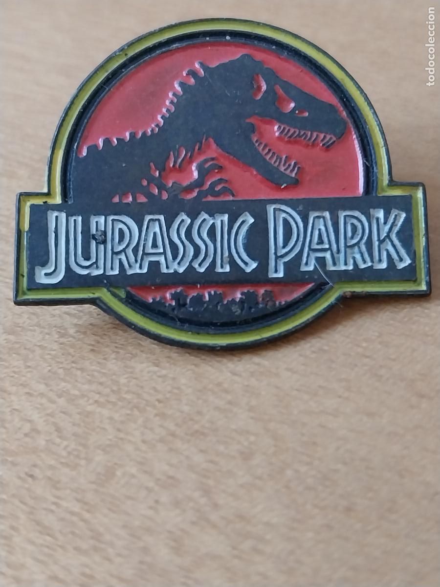 Pins de colecci&oacute;n: JURASSIC PARK DINOSAURIOS PIN PINCHO METAL PINTURA LACADA 3CMS ANCHO VINTAGE