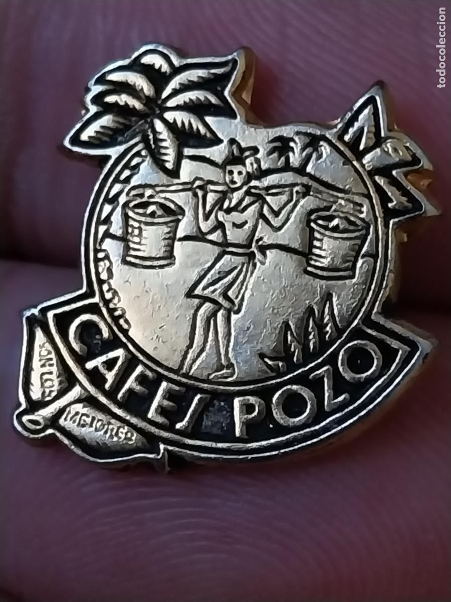 Pins de colecci&oacute;n: CAFES EL POZO PIN PINCHO METAL DORADO 1.89CMS ALTO