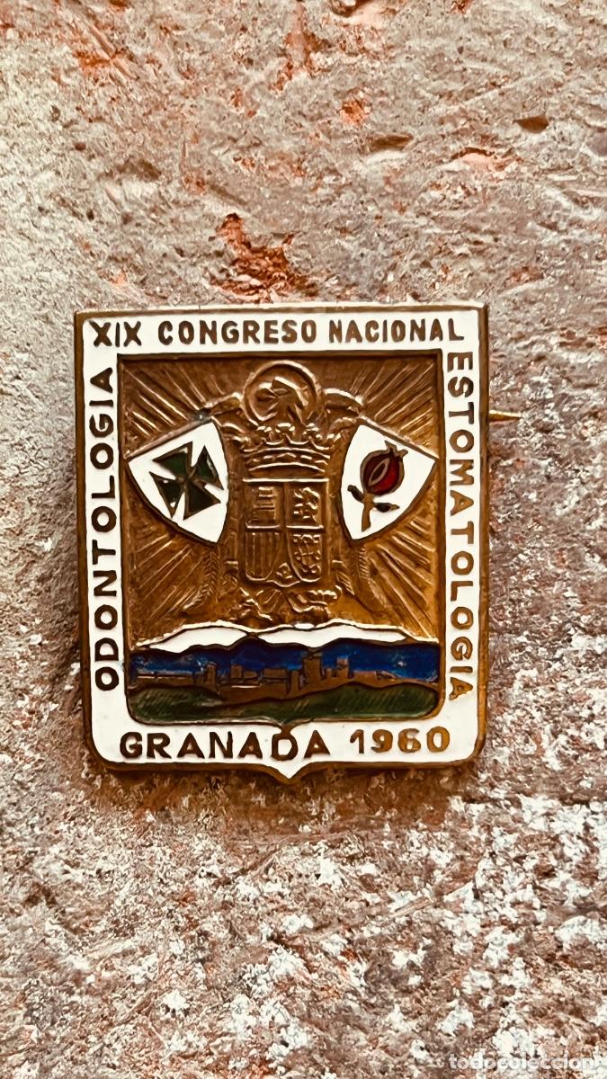 Pins de colecci&oacute;n: Pin broche XIX Congreso nacional odontologia estomatologia Granada 1960 3cm