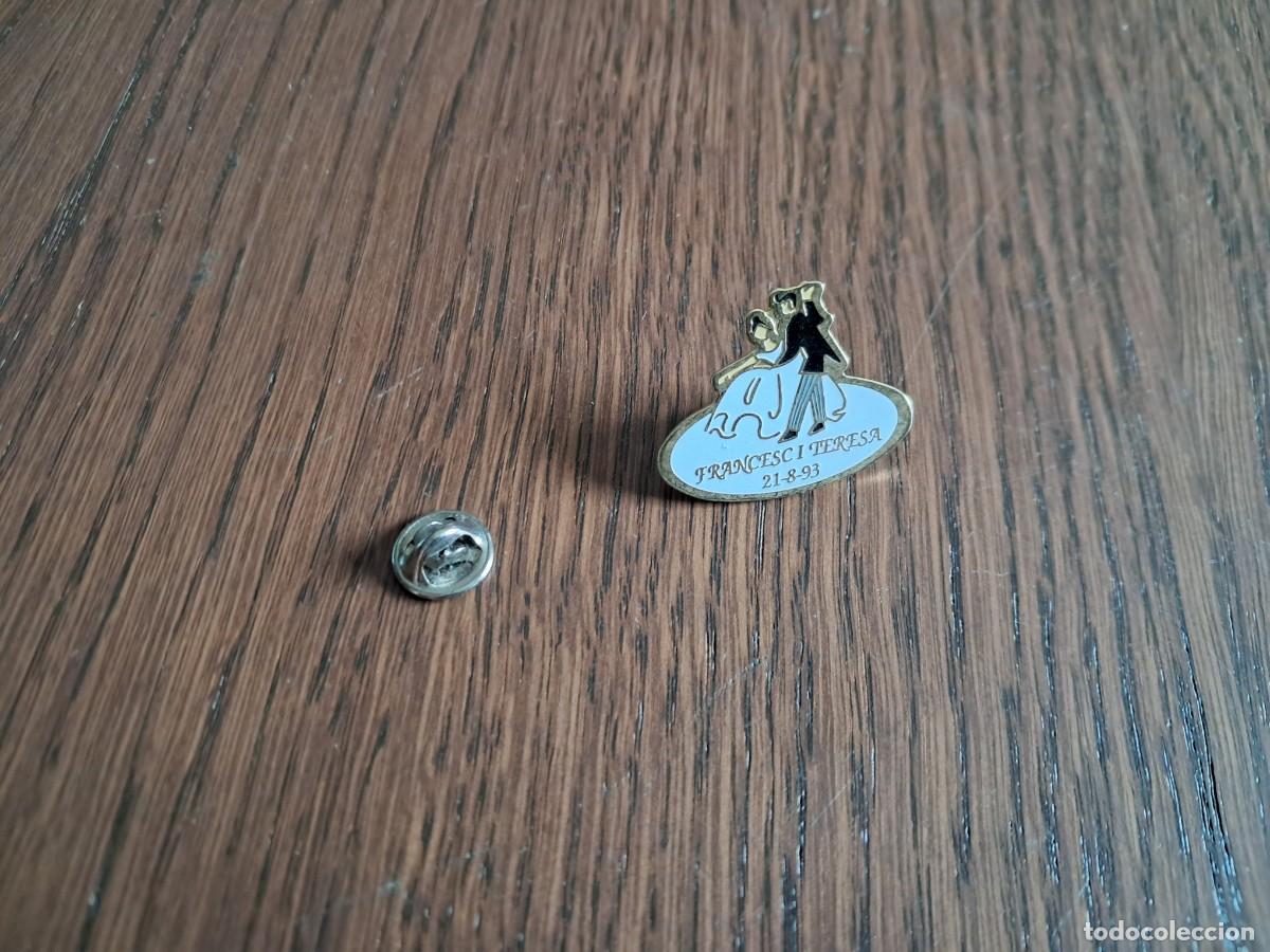 Pins de colecci&oacute;n: pin de recuerdo de boda, Francesc i Teresa, a&ntilde;o 1993