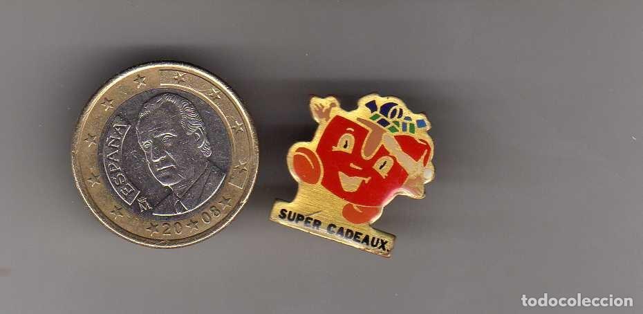 Pins de colecci&oacute;n: PINS SUPER CADEAUX EL DE LA IMAGEN