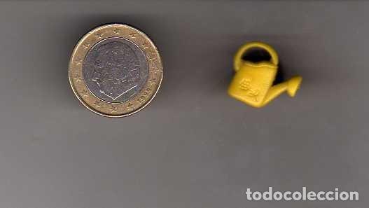 Pins de cole&ccedil;&atilde;o: PINS REGADERA EL DE LA IMAGEN