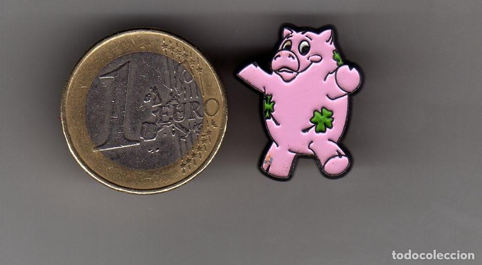 Pins de cole&ccedil;&atilde;o: PINS CERDITO EL DE LA IMAGEN